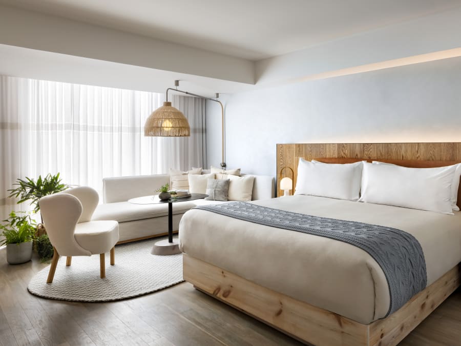 1 Hotel Toronto