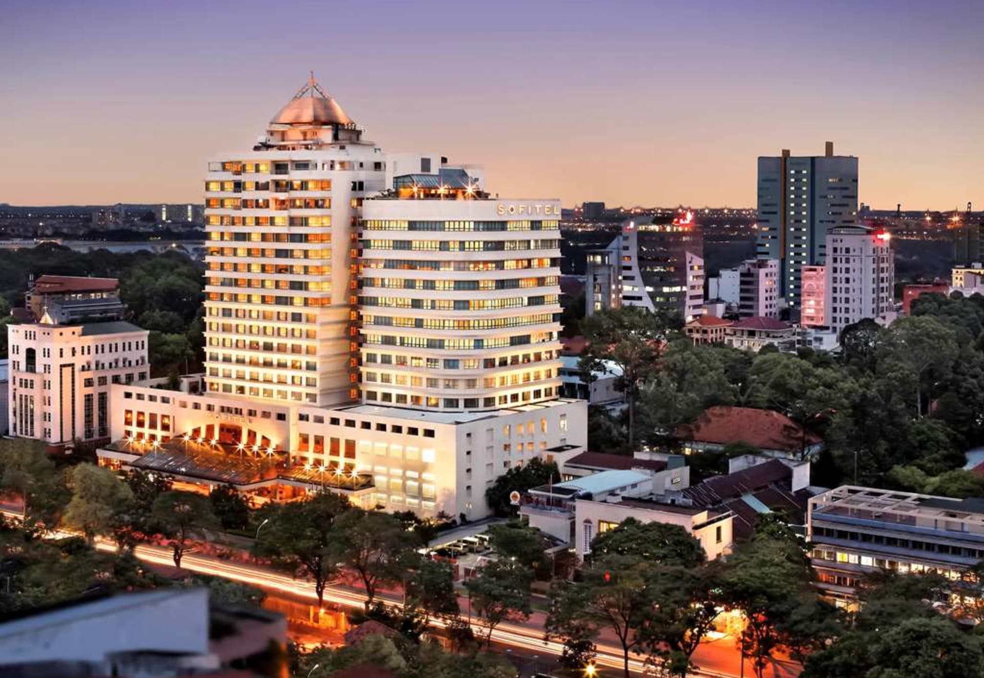 Sofitel Saigon Plaza