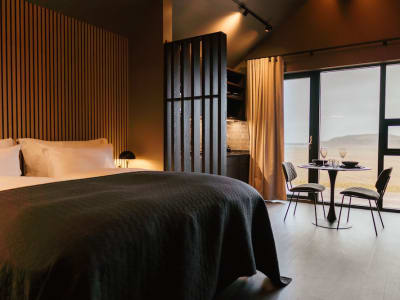 Black Beach Suites – foto 4