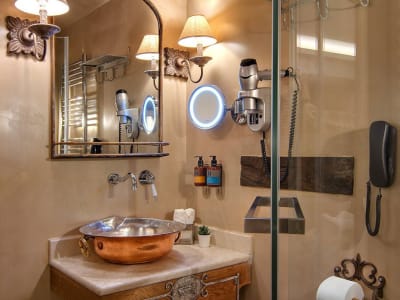 KAMARES Historic Boutique Hotel & Spa – foto 3
