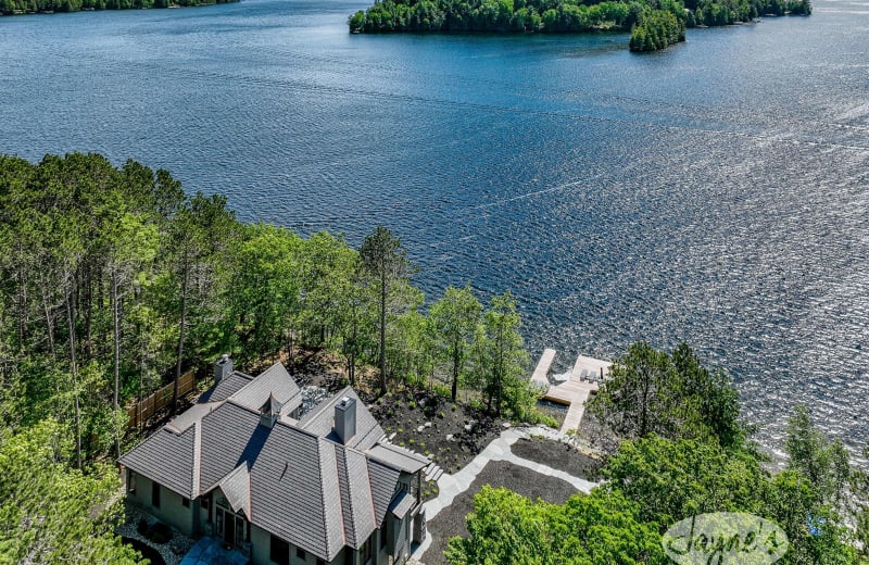 Jayne's Luxury Rentals