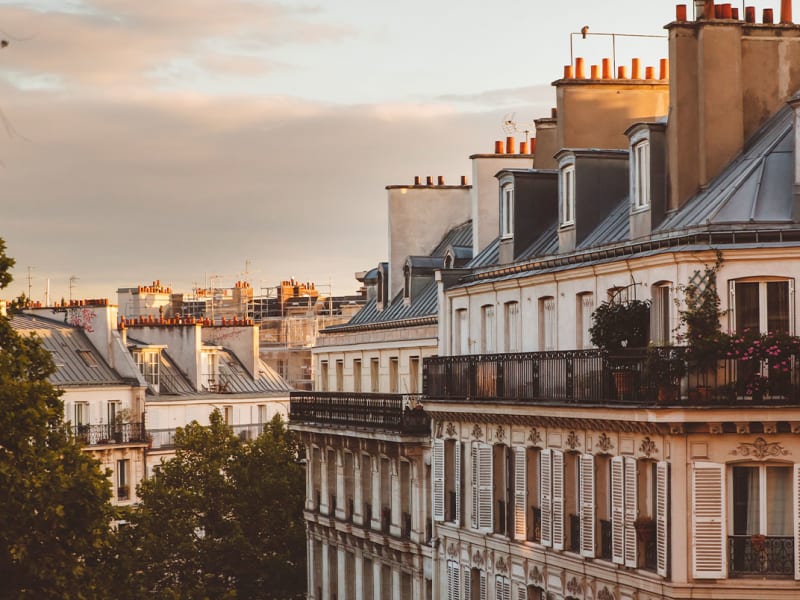 Hoy Paris - Home of YOGA