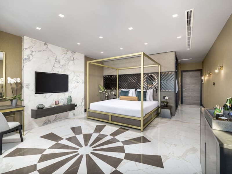 Lure Hotel & Spa- Adults Only