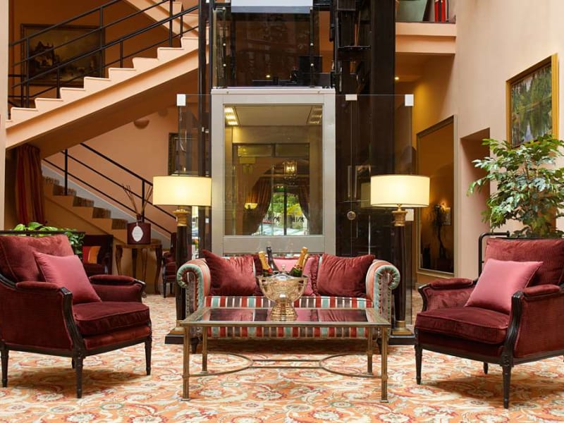 NARUTIS hotel