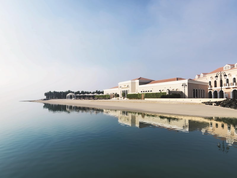 The Ritz-Carlton Abu Dhabi, Grand Canal