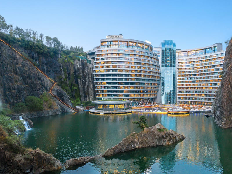 InterContinental Shanghai Wonderland by IHG