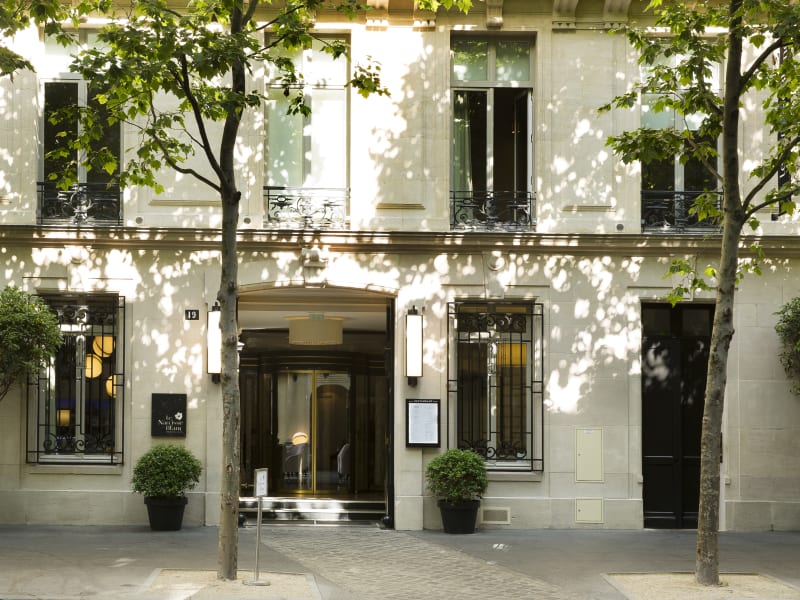 Hotel Le Narcisse Blanc & Spa
