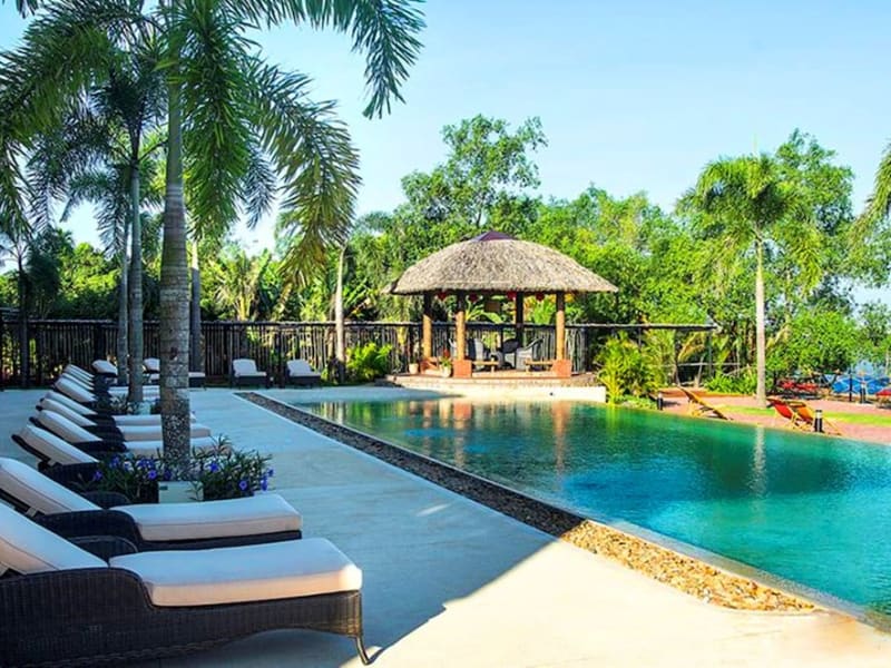 The Island Lodge
