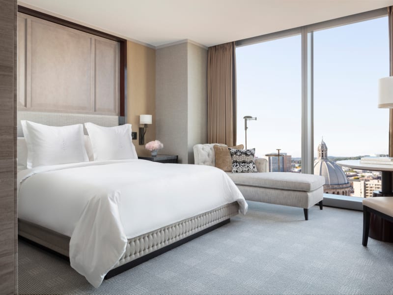 Four Seasons Hotel One Dalton Street, Boston