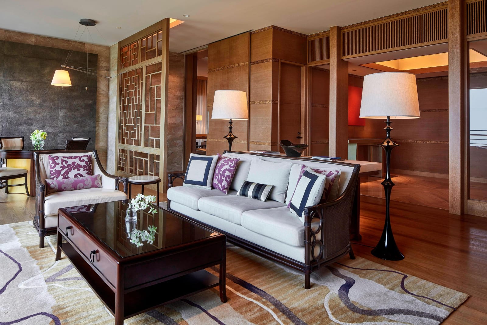 Suite living room opening onto a terrace