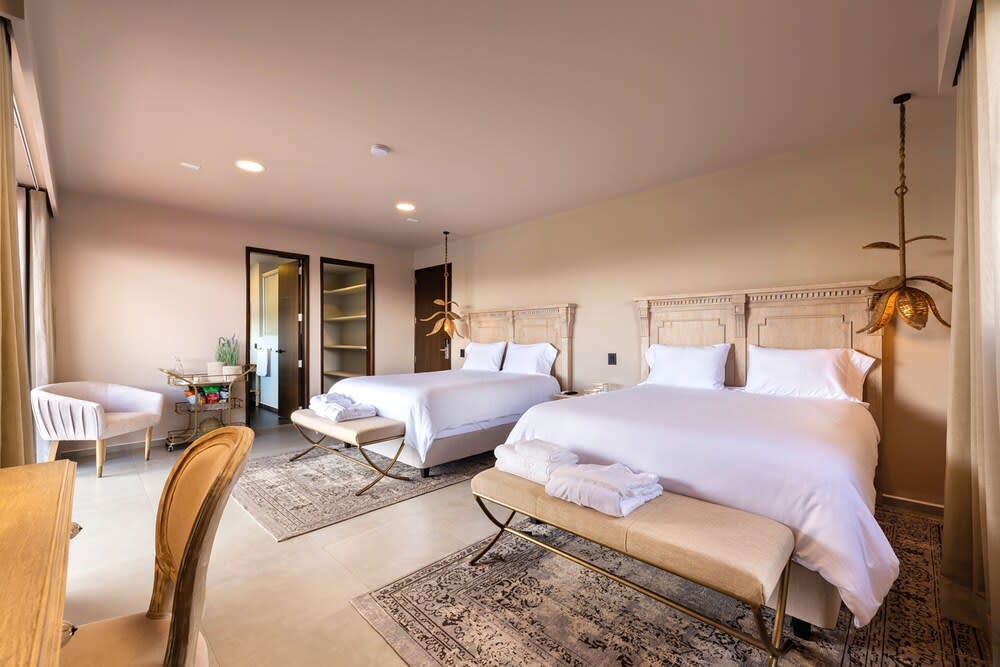 Tau House – foto 1