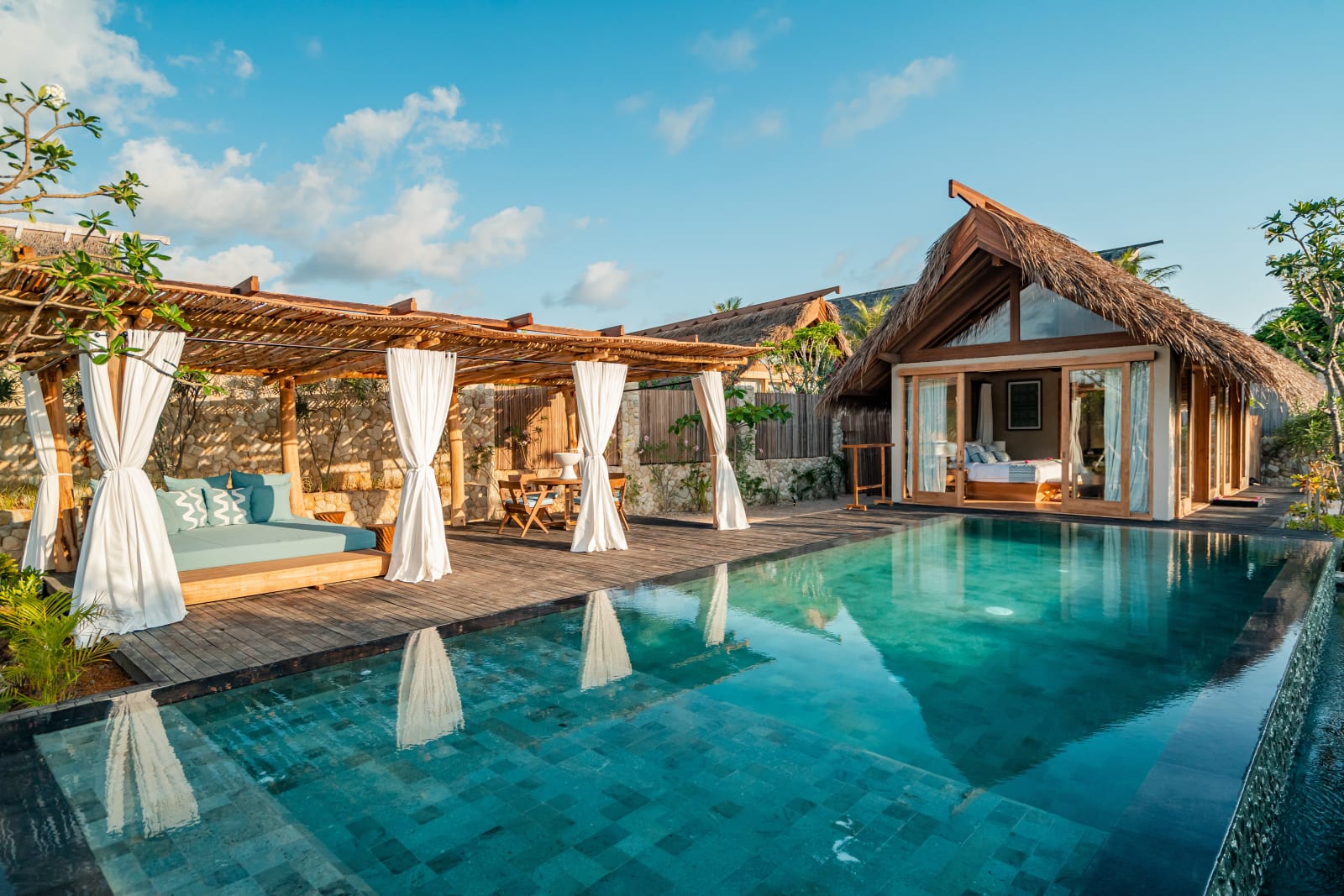 NIHI Rote & Hospitality Academy – foto 1