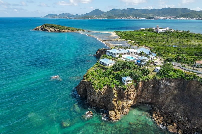 St. Martin & Anguilla Sotheby's International Realty – foto 1