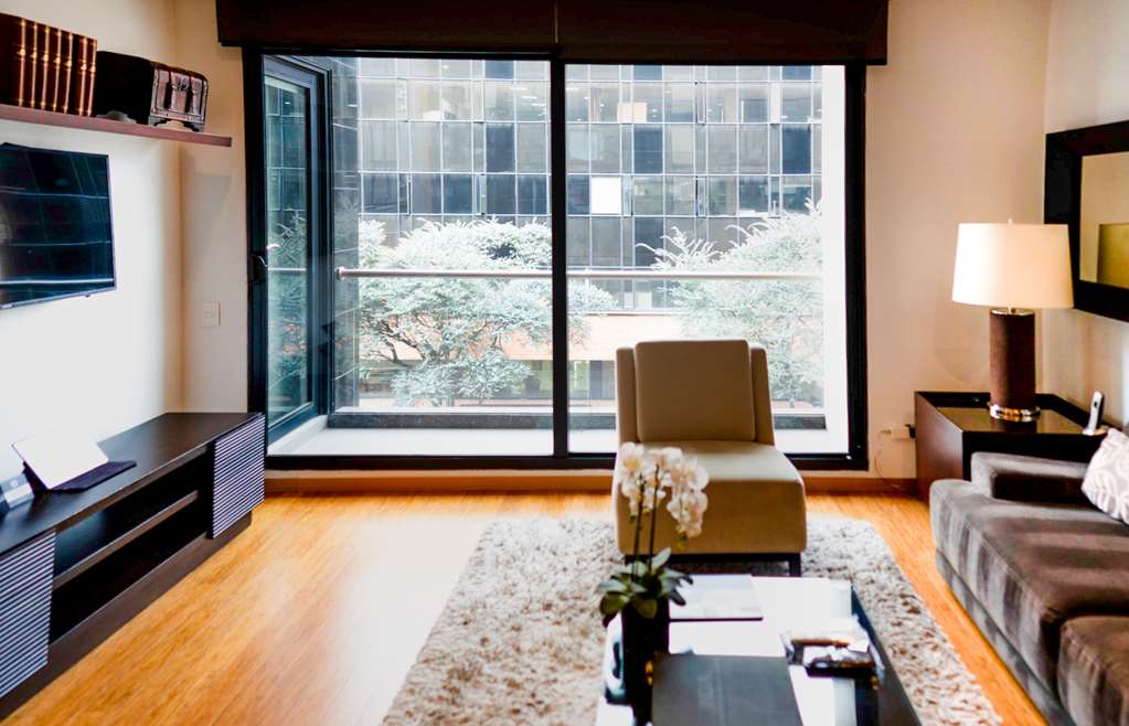 93 Luxury Suites & Residences – foto 1