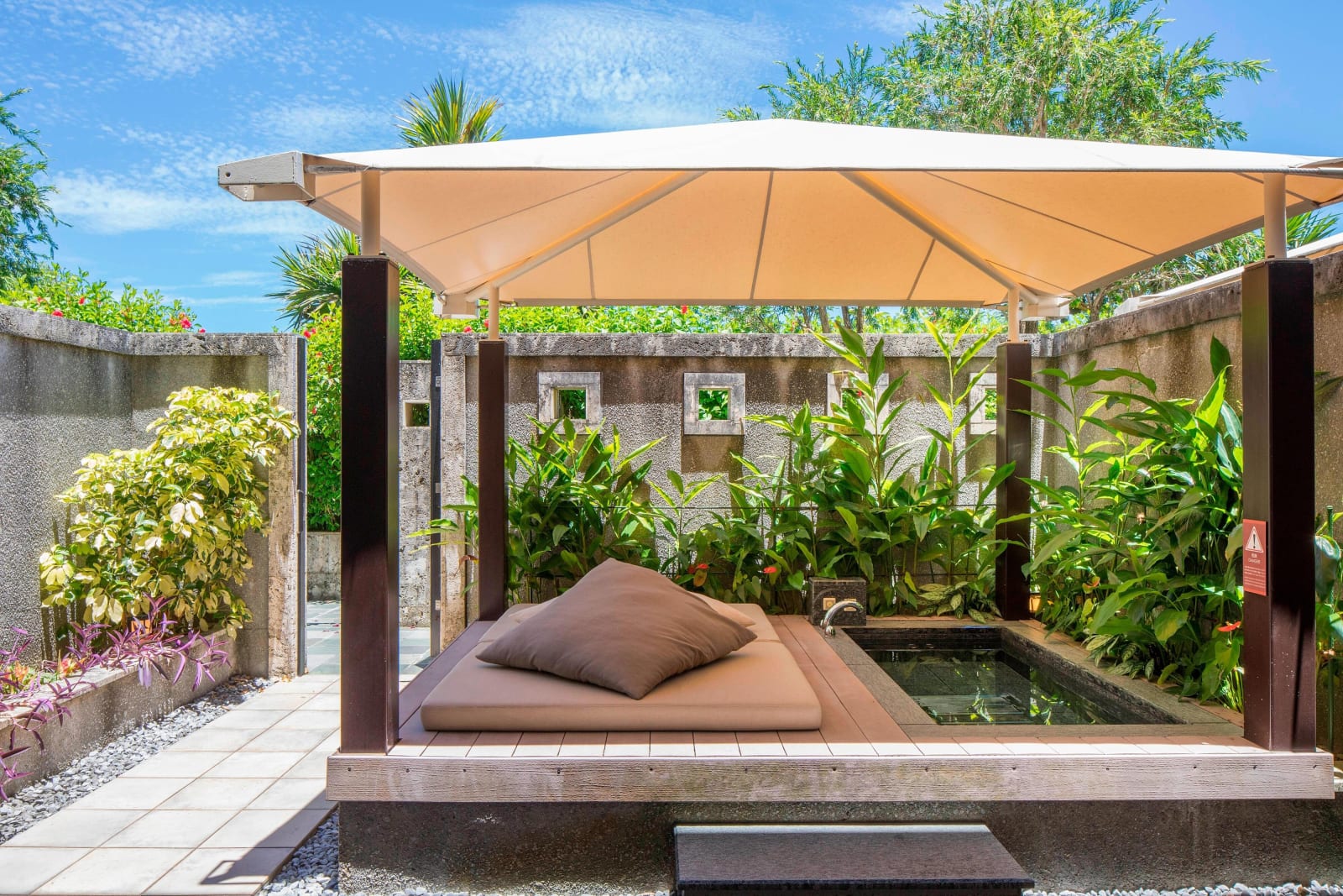 Poolside cabana with daybed