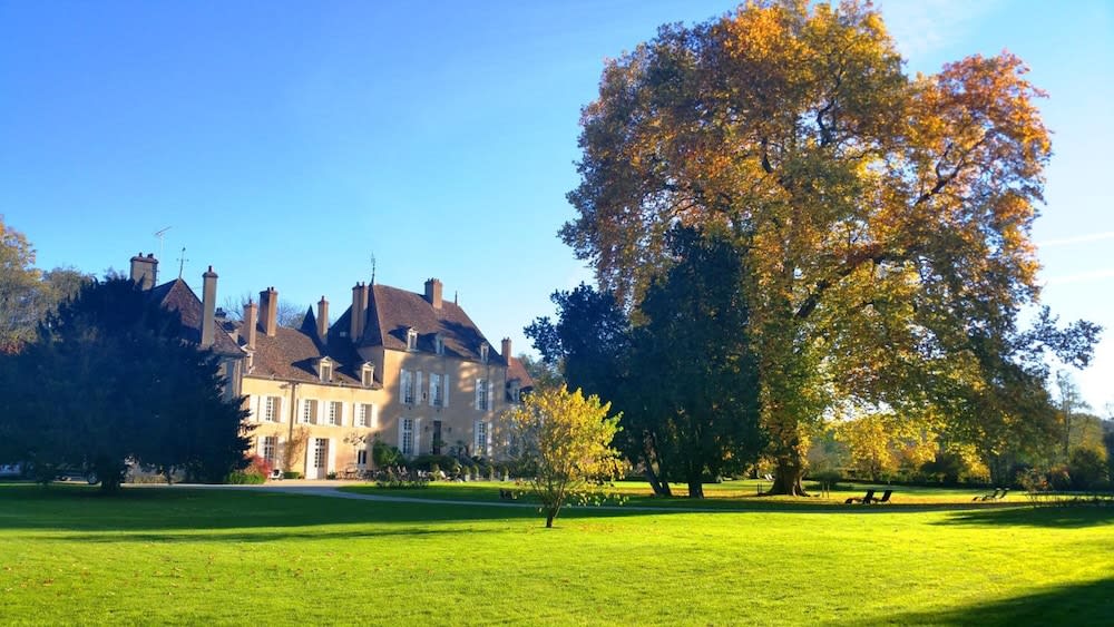 Château De Vault De Lugny – foto 1