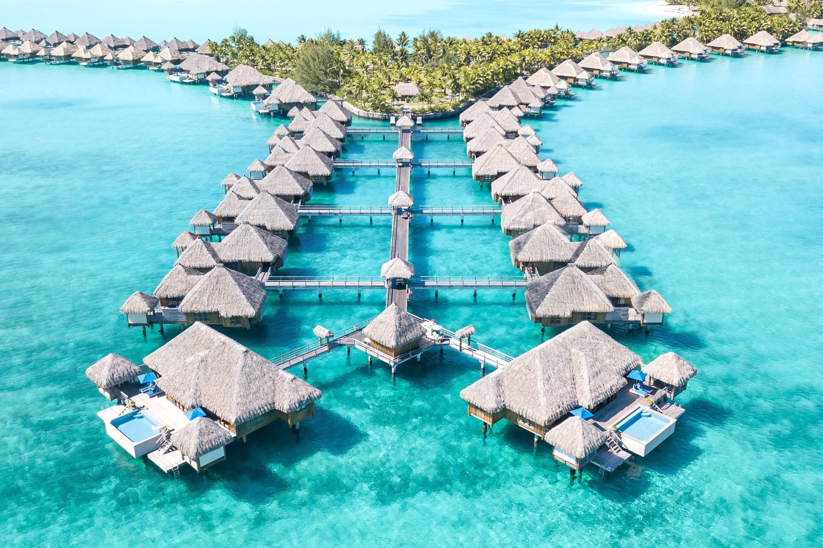 The St. Regis Bora Bora Resort – foto 1