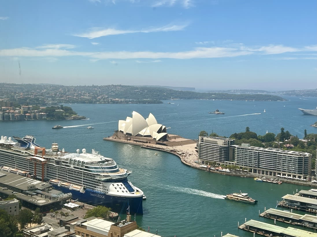View of Sydney Harbour and the Opera House from a Shangri-La Sydney guest room